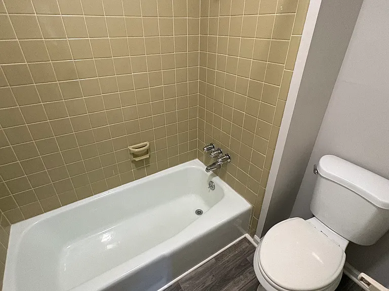 3408 Cotswold Ter — Photo 12
