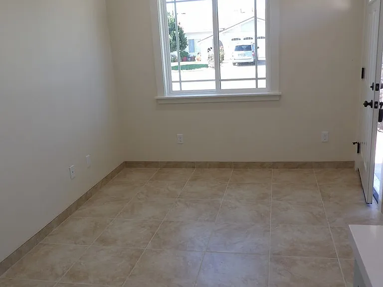 1108 W Hickory Ave #A — Photo 12