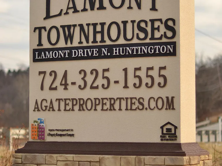 99 Lamont St — Photo 9
