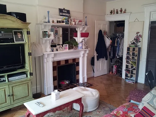 Rented by ZealEstate Group Inc | media 28