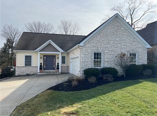 6333 Brecksville Rd, Independence, OH 44131