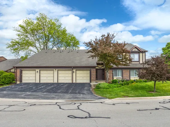 423 Ramblewood Dr APT D, Glen Ellyn, IL 60137
