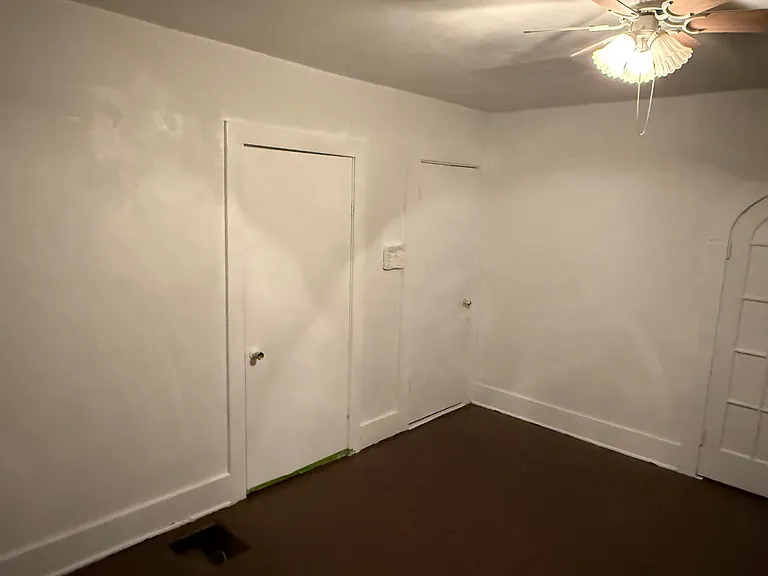 401 W Elliott Ave #A — Photo 10