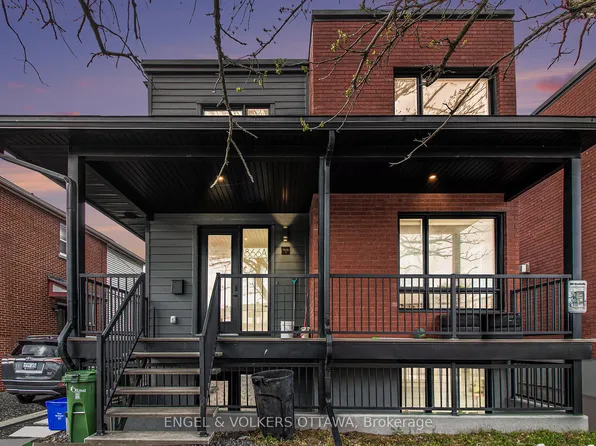 866 A Woodroffe Ave #A, Ottawa, ON K2A 3G3