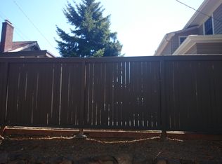 2512 9th Ave W, Seattle, WA 98119