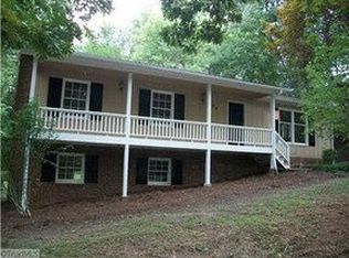 1608 Merrimon Pl, High Point, NC 27265