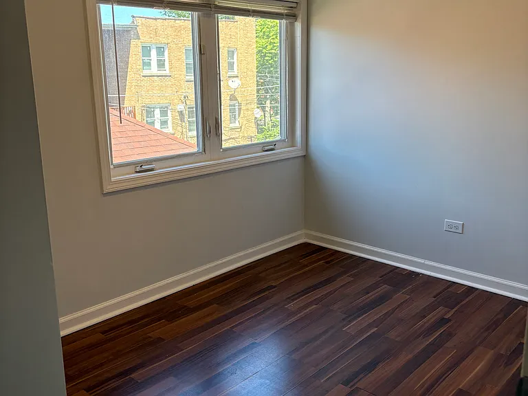 8513 S Sangamon St #2 — Photo 6
