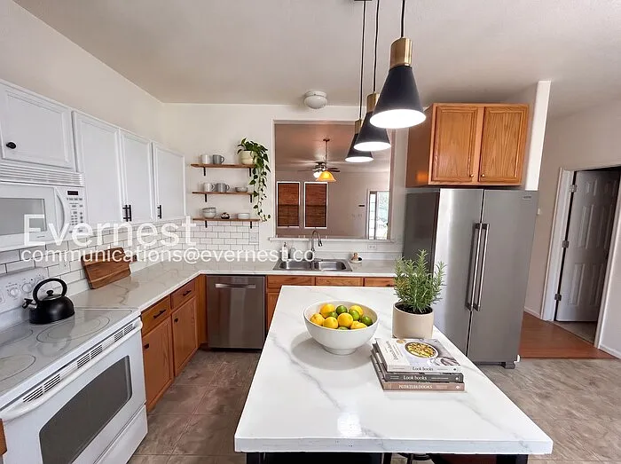 2720 Scotchbroom Point — Photo 7
