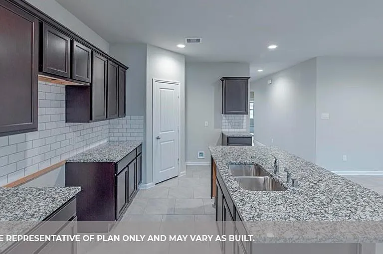 1603 Barrows Ln — Photo 5