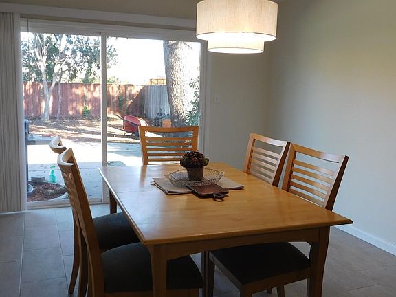 4th image of 1520 Arkell Rd