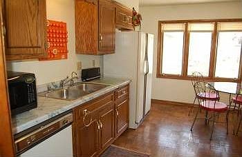 4th image of 9148 N Sycamore Ct #22