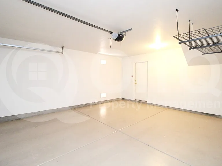 699 E Springfield Pl — Photo 26