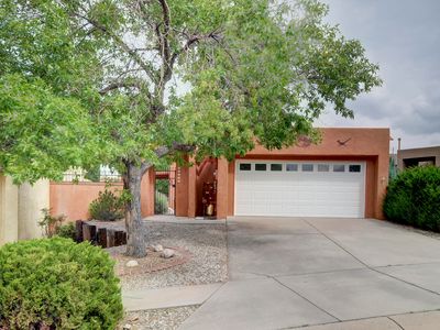 10433 Camino Del Oso NE, Albuquerque, NM, 87111
