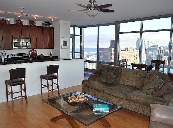 4th image of 100 E 14th St APT 1112