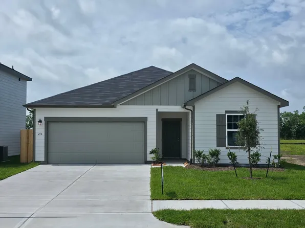 216 Flagstone Dr, Liberty, TX 77575