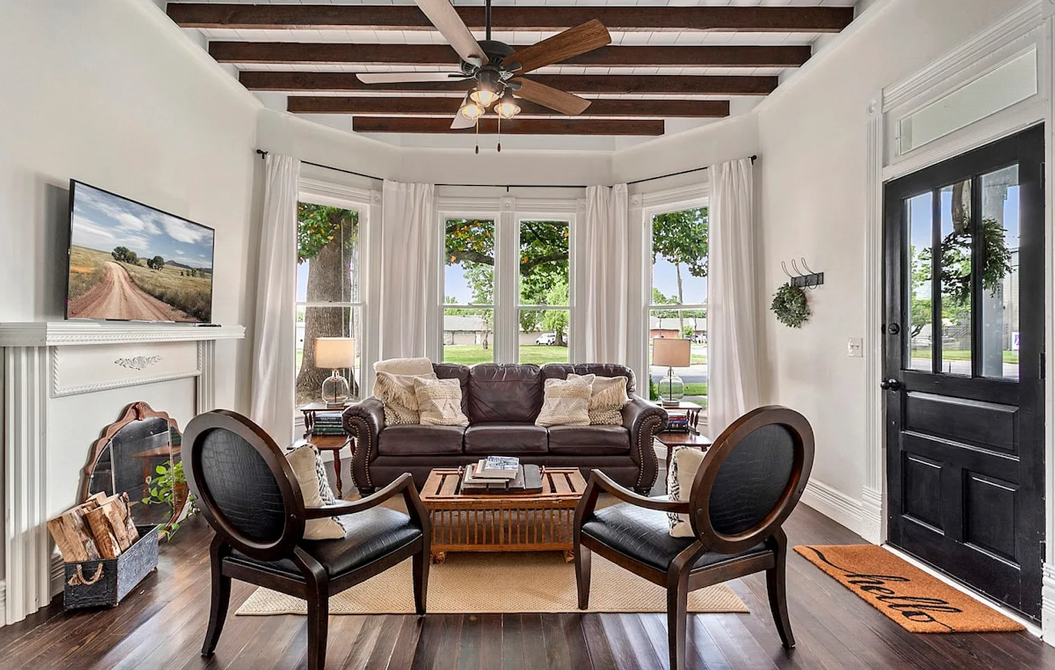 3 bed, 2.0 bath, 1614 sqft, $3,471 — Photo 1
