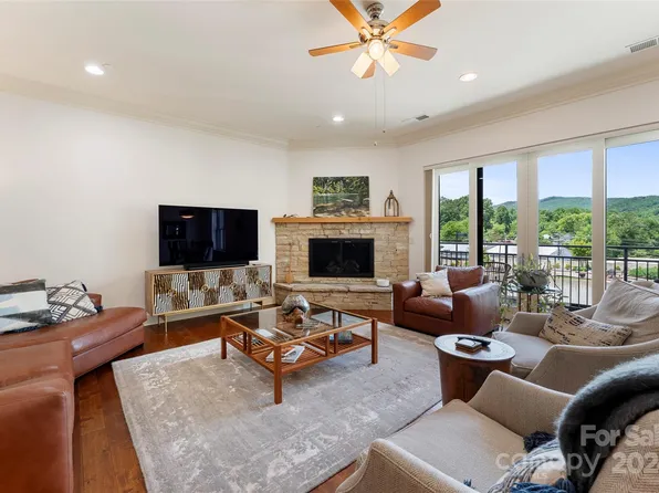 29 W French Broad St Suite 405, Brevard, NC 28712