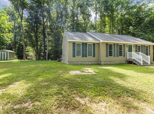 322 Deep Landing Rd, Tappahannock, VA 22560