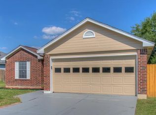 11610 Maybach Dr, Del Valle, TX 78617
