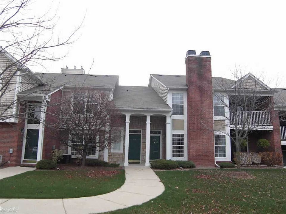 1st image of 4568 Berkshire Dr