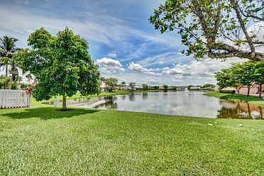 Home For Sale In Summer Chase