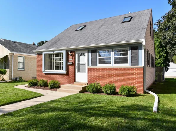 2165 South 105th STREET, West Allis, WI 53227