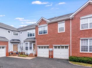 93 Crown Point Rd, Parsippany, NJ 07054