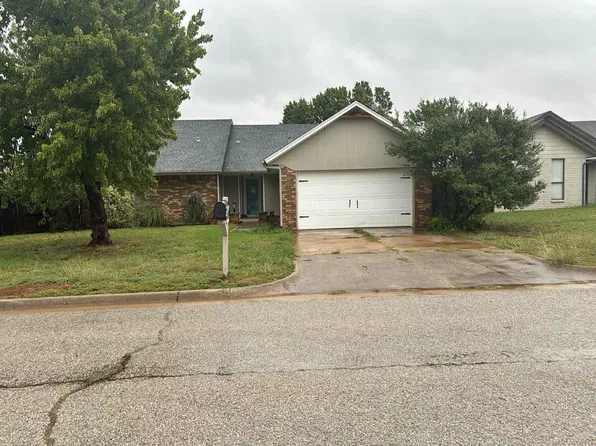 14104 Chickasaw Dr, Edmond, OK 73013