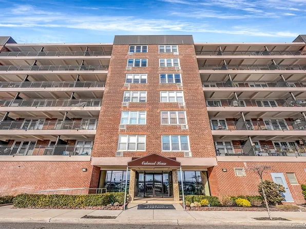 1 E. Broadway #5S, Long Beach, NY 11561
