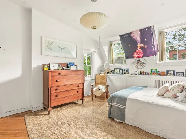 70 Cambridge Place image 12 of 15