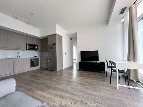 36 Manor Rd E #203, Toronto, ON M4S 1P8