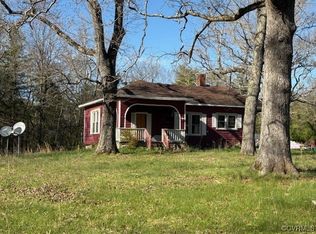 922 Plank Rd, Farmville, VA 23901