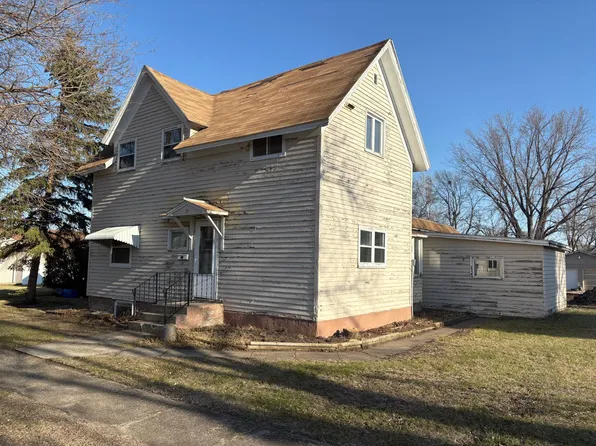 35 W Rooney Ave, Appleton, MN 56208