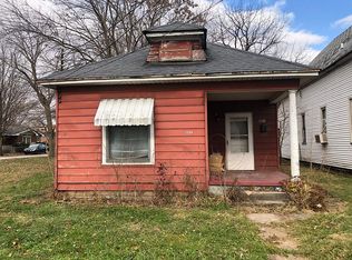 1104 8th Ave, Terre Haute, IN 47804