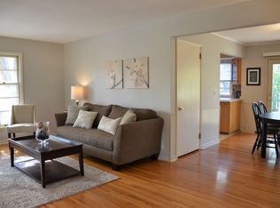 3426 Moorland Rd, Minnetonka, MN 55345