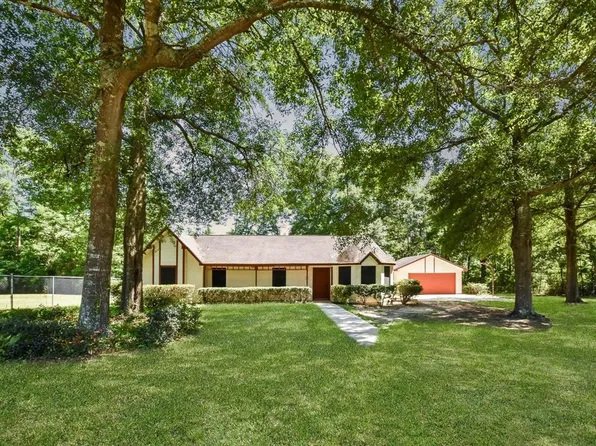 4820 State Highway 150 W, New Waverly, TX 77358