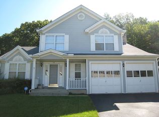 43 Magnolia Rd, Milford, CT 06461