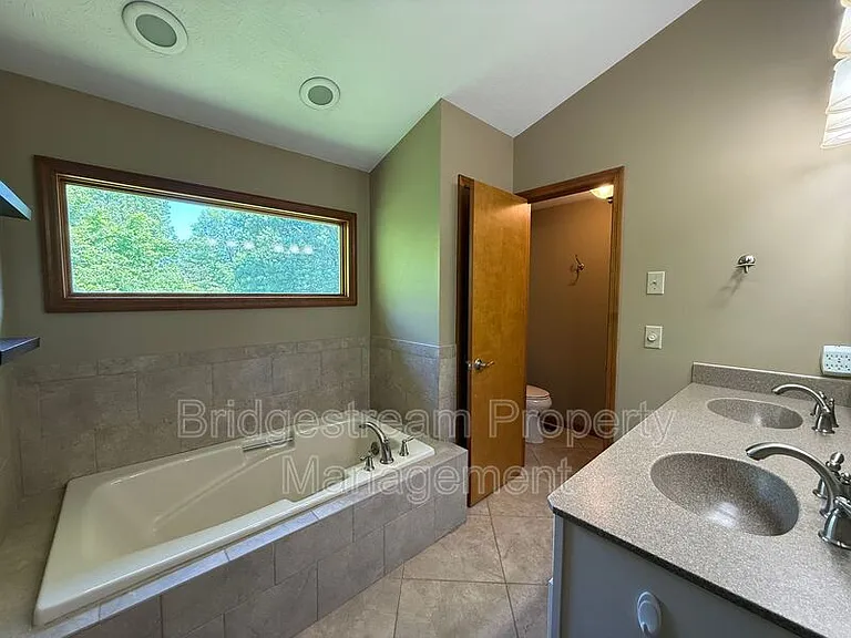 2627 Gentle Wind Point — Photo 16