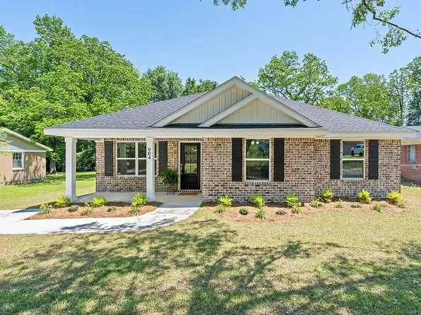 904 Leon Ave, Saraland, AL 36571