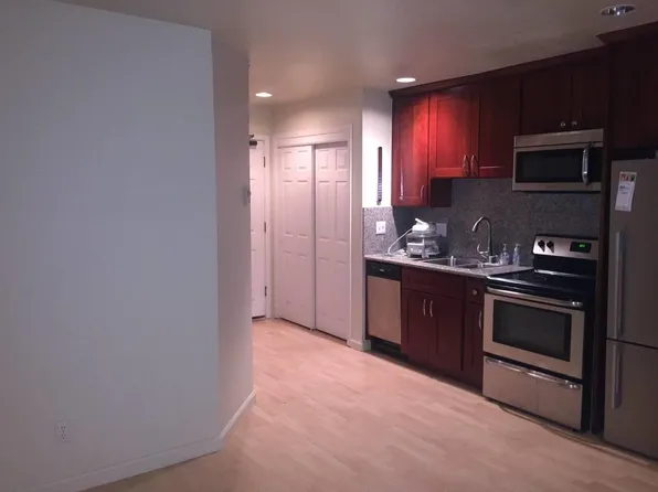 195 7th St APT 404, San Francisco, CA 94127