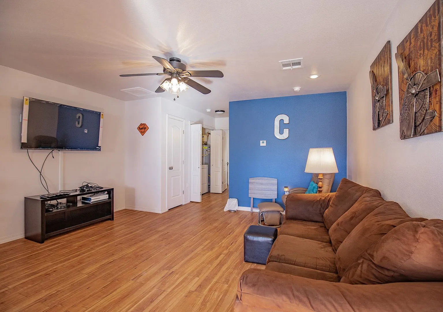800 Sherwood Dr — Photo 4