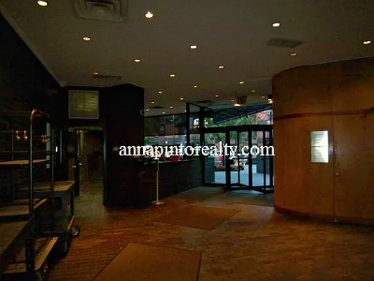 Sold by Anna Pinto Realty | media 13