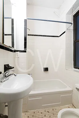 Rented by City Wide Apartments | media 15