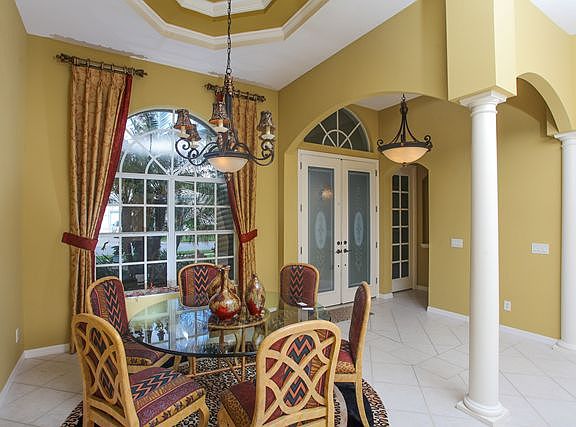 4th image of 4923 Sabal Lake Cir