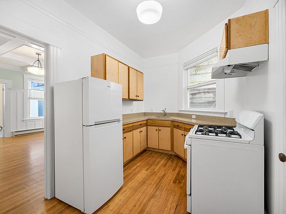 5th image of 559-563 Shotwell St #563C