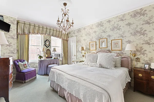 Sold by Compass | media 4