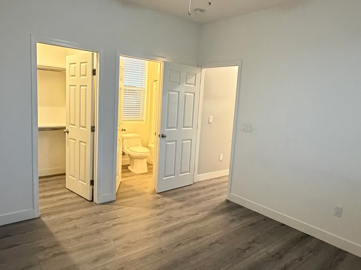 3 bed, 1200 sqft, $2,795 — Photo 4