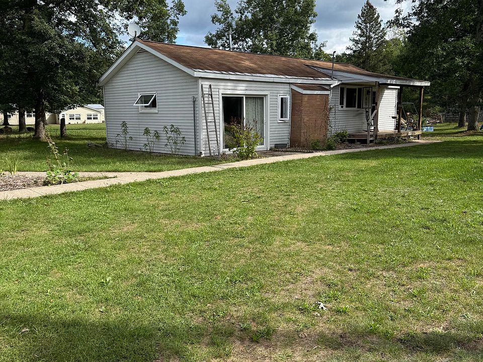 1st image of 19520 Hoxeyville Rd