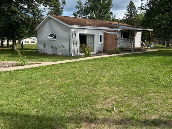 19520 Hoxeyville Rd, Wellston, MI 49689
