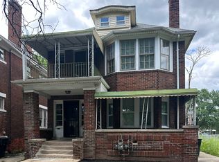 2454 Gladstone St, Detroit, MI 48206